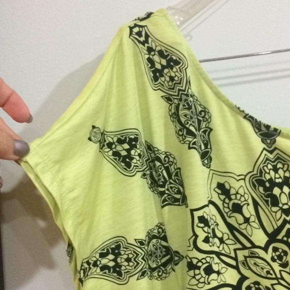 STUDIO Y Sexy One Shoulder Stretchy Ruched Top Chartreuse & Black S EUC - Picture 6 of 9